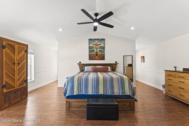 390 Nora Avenue, Merritt Island, FL 32952