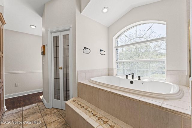 390 Nora Avenue, Merritt Island, FL 32952