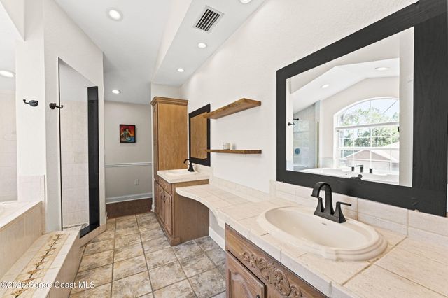 390 Nora Avenue, Merritt Island, FL 32952