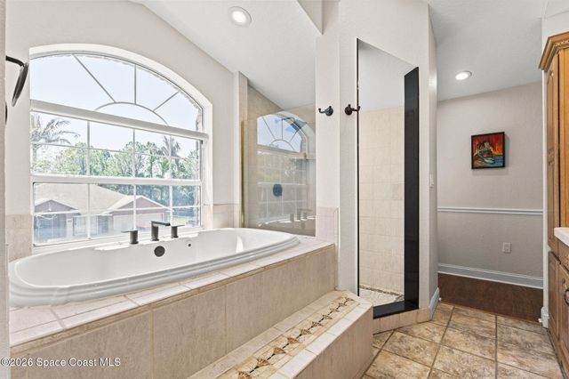 390 Nora Avenue, Merritt Island, FL 32952