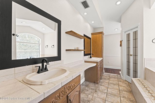 390 Nora Avenue, Merritt Island, FL 32952