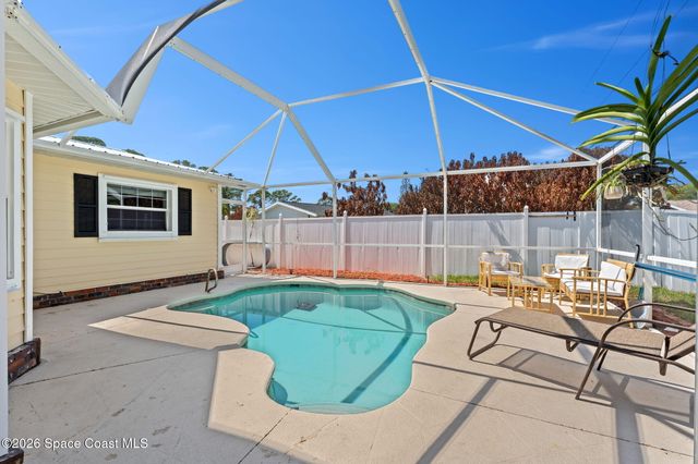 390 Nora Avenue, Merritt Island, FL 32952