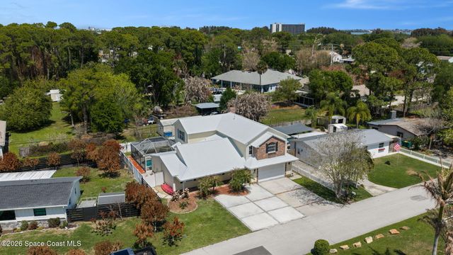 390 Nora Avenue, Merritt Island, FL 32952