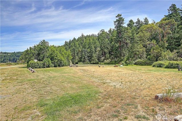 740 Commodore Lane, Camano Island, WA 98282