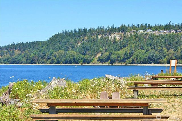 740 Commodore Lane, Camano Island, WA 98282