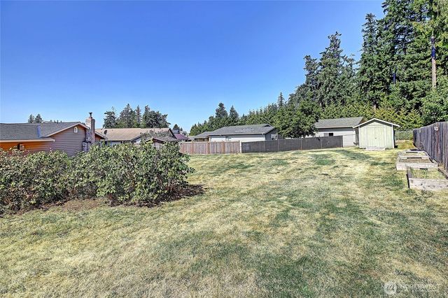 740 Commodore Lane, Camano Island, WA 98282