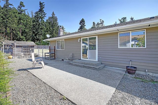 740 Commodore Lane, Camano Island, WA 98282