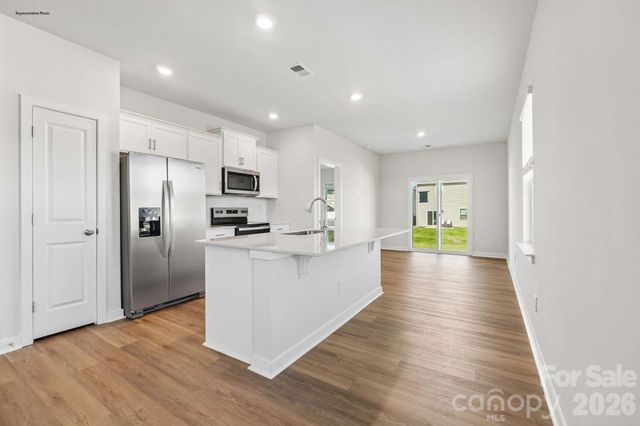4665 Fanning Road, Hickory, NC 28602