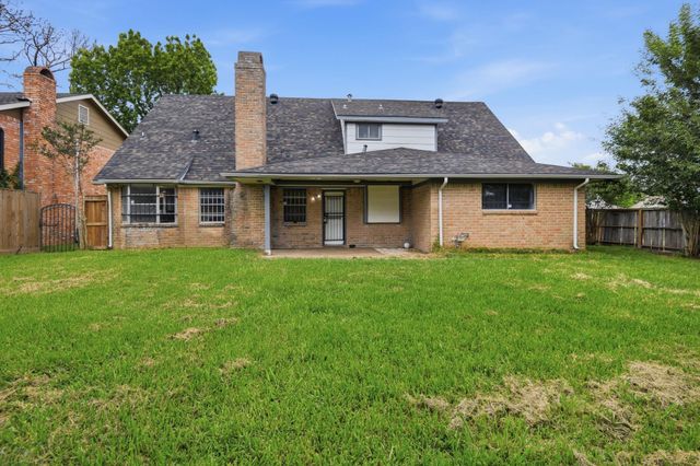 6703 Krause Drive, Houston, TX 77489