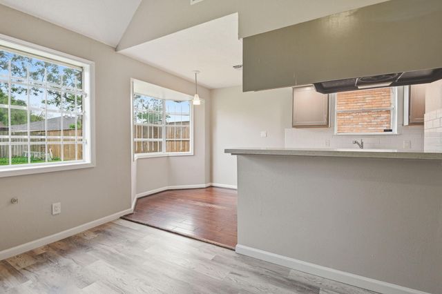 6703 Krause Drive, Houston, TX 77489