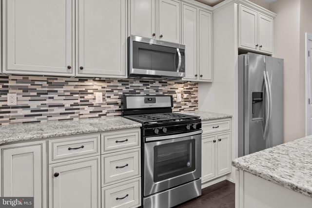 2113 REED ST, Philadelphia, PA 19146