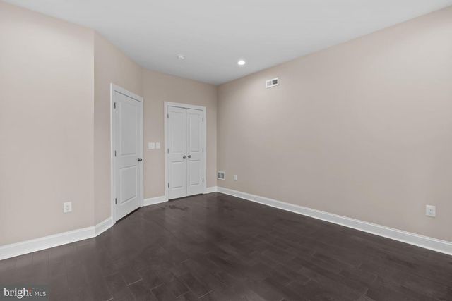 2113 REED ST, Philadelphia, PA 19146