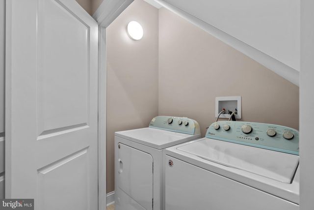 2113 REED ST, Philadelphia, PA 19146