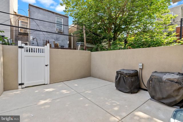 2113 REED ST, Philadelphia, PA 19146