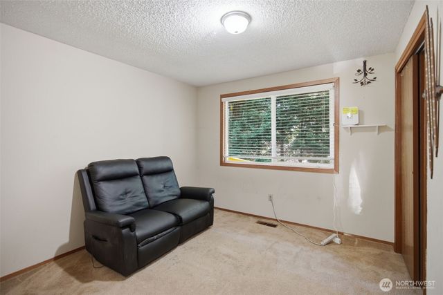527 Ranger Drive SE, Olympia, WA 98503