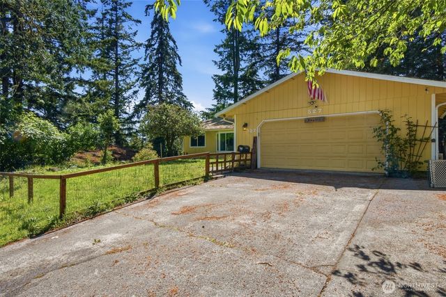 527 Ranger Drive SE, Olympia, WA 98503