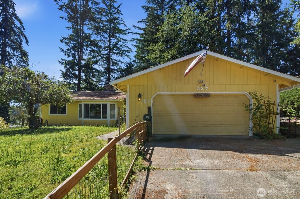 527 Ranger Drive SE, Olympia, WA 98503