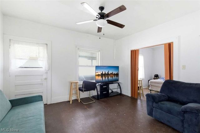 11314 Woodstock Avenue, Cleveland, OH 44104