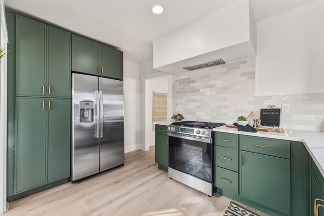 1473 33rd St, Sacramento, CA 95816