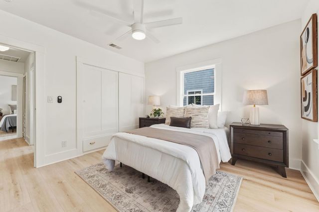 1473 33rd St, Sacramento, CA 95816