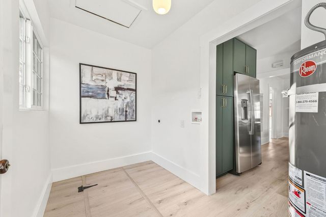 1473 33rd St, Sacramento, CA 95816