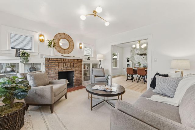 1473 33rd St, Sacramento, CA 95816