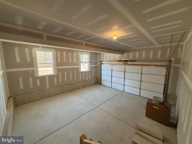 5662 YALE AVE, Millville, NJ 08332