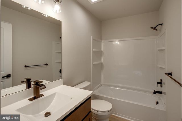 5662 YALE AVE, Millville, NJ 08332