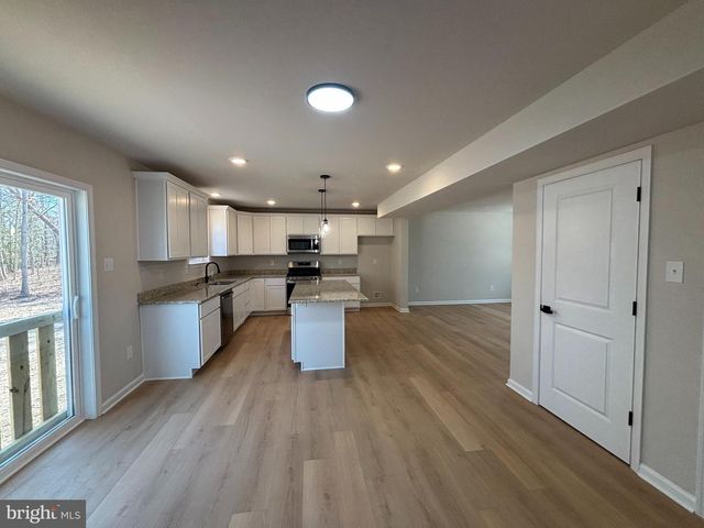 5662 YALE AVE, Millville, NJ 08332