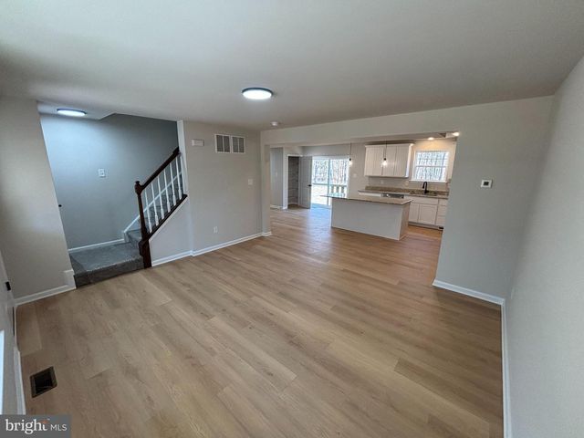 5662 YALE AVE, Millville, NJ 08332