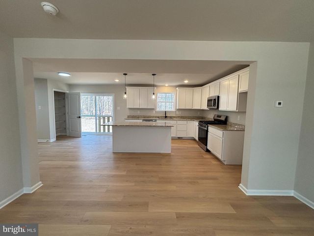 5662 YALE AVE, Millville, NJ 08332