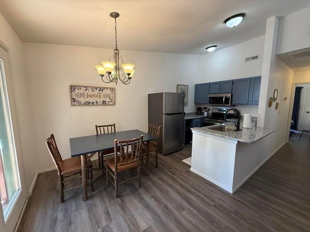 393 Ozark Mountain Resort Drive 55, Kimberling City, MO 65686