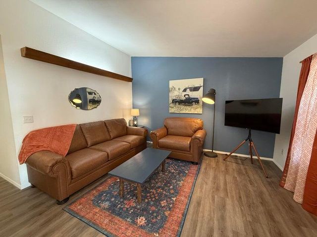 393 Ozark Mountain Resort Drive 55, Kimberling City, MO 65686