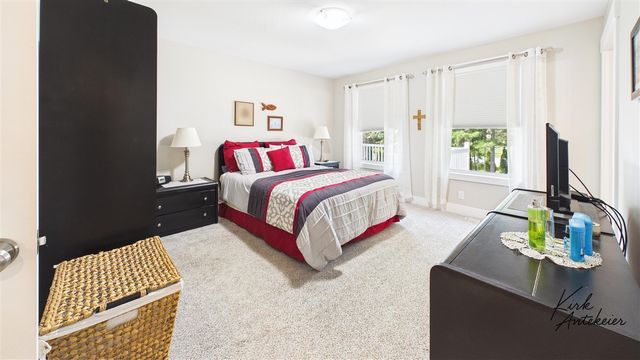 1421 E Addison Way, Muskegon, MI 49445