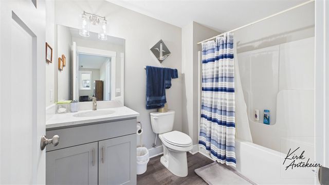 1421 E Addison Way, Muskegon, MI 49445