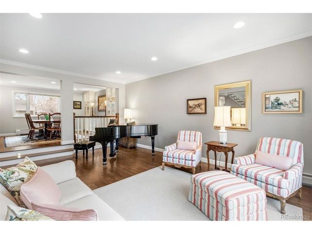 5832 S Geneva St, Greenwood Village, CO 80111