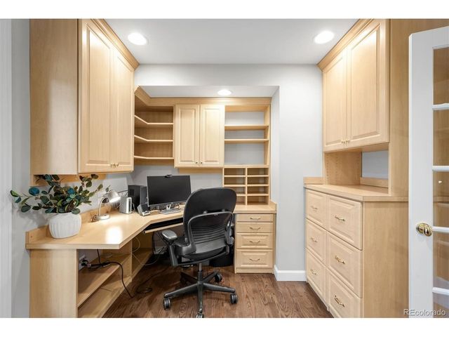 5832 S Geneva St, Greenwood Village, CO 80111