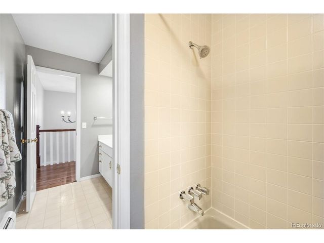 5832 S Geneva St, Greenwood Village, CO 80111