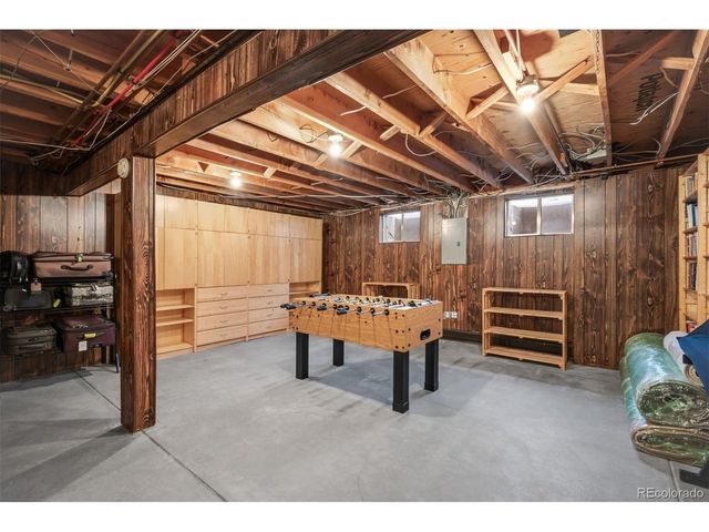 5832 S Geneva St, Greenwood Village, CO 80111