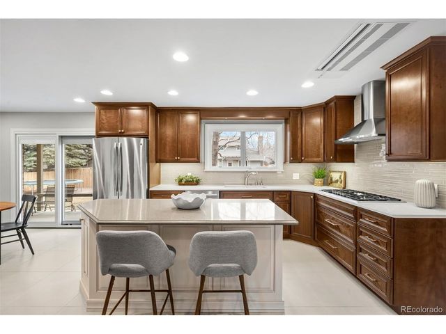 5832 S Geneva St, Greenwood Village, CO 80111