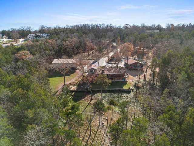 213 Hydes Hollow Lane, Lampe, MO 65681