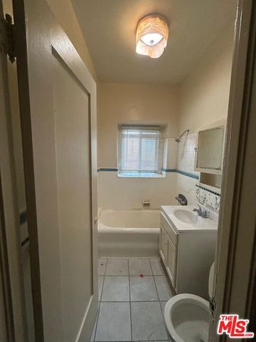 624 S Berendo Street 101, Los Angeles, CA 90005