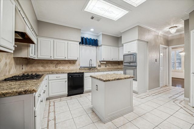 3627 Red Oak Branch Lane, Kingwood, TX 77345