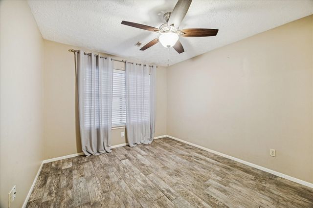 3627 Red Oak Branch Lane, Kingwood, TX 77345