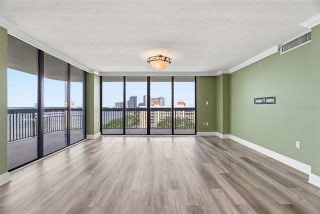 2413 BAYSHORE BOULEVARD 1004, Tampa, FL 33629