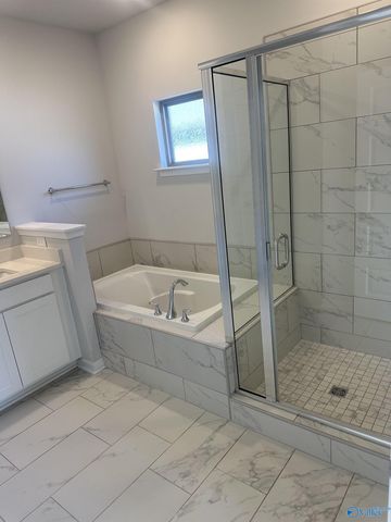 145 Lillian Farms Boulevard, Huntsville, AL 35811