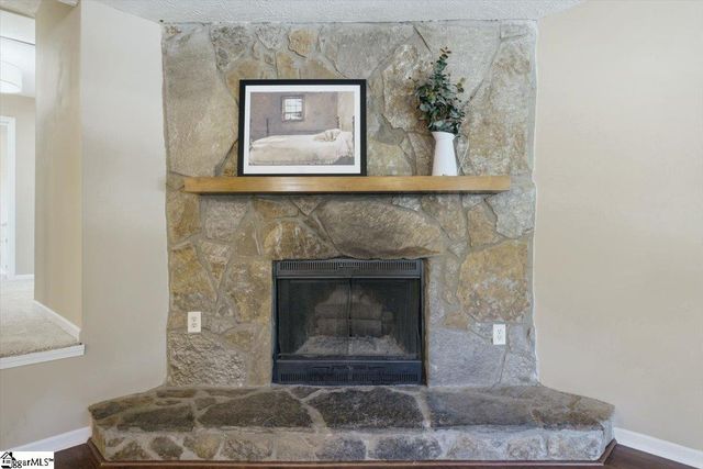 124 Nottingham Lane, Easley, SC 29640