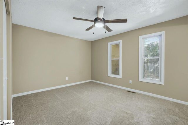 124 Nottingham Lane, Easley, SC 29640