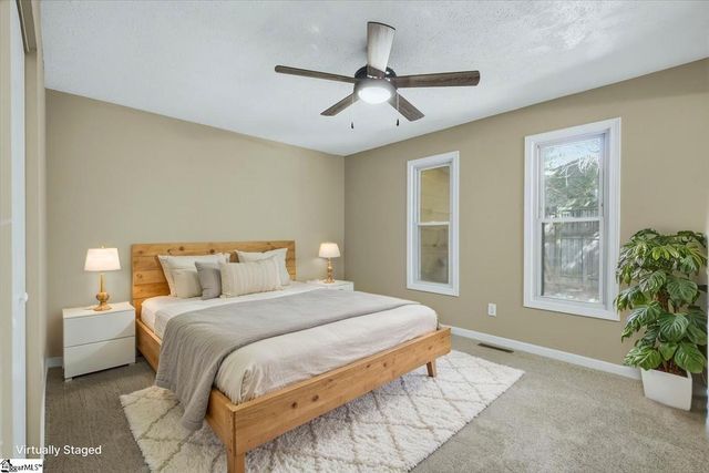 124 Nottingham Lane, Easley, SC 29640