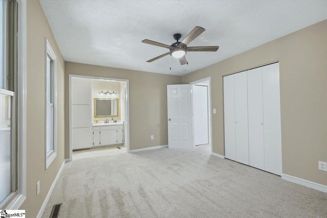 124 Nottingham Lane, Easley, SC 29640